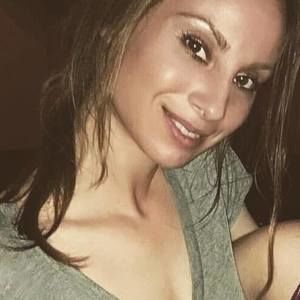 Meet your Posher, Gina